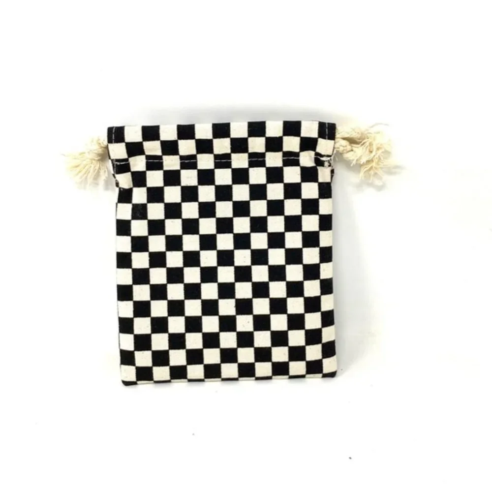 VANS Family Coasters Faux Leather Checkerboard White Black Set Bag VN0009M8NOA